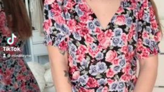 Best thing about sundresses? Quick access