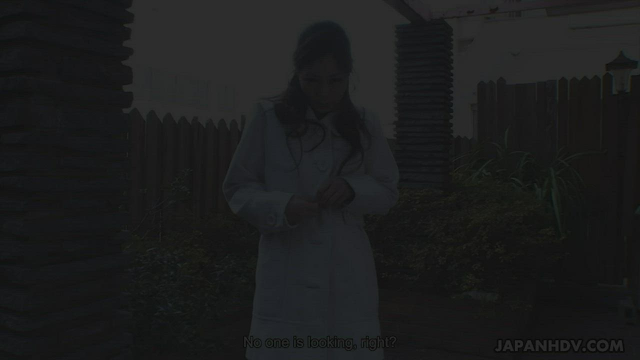 Misaki Yoshimura is using our sex toys to cum