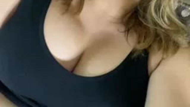 Can I be your favorite pregnant pornstar