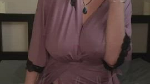 Will you help me take off this robe? 39F