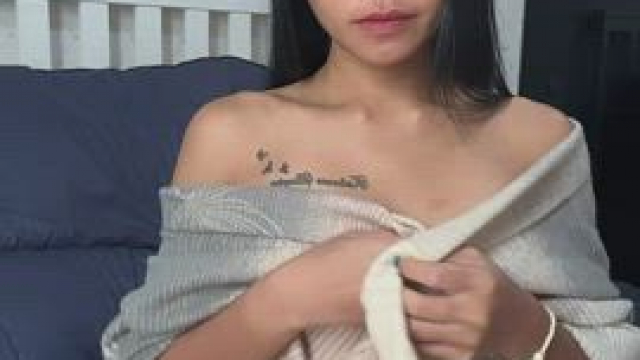 Can small breasts get appreciated too?