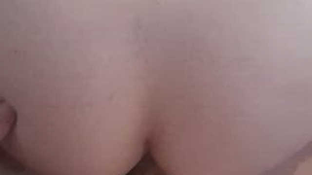 Who else wants her to ride you like this