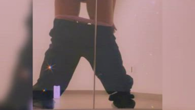 So damn horny at work