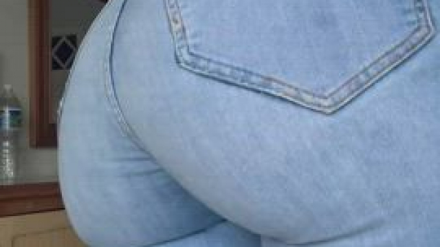 Just a little jean removal [f]or your viewing pleasure