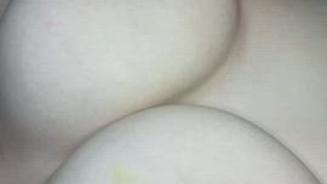 pinching my nipples gets me off