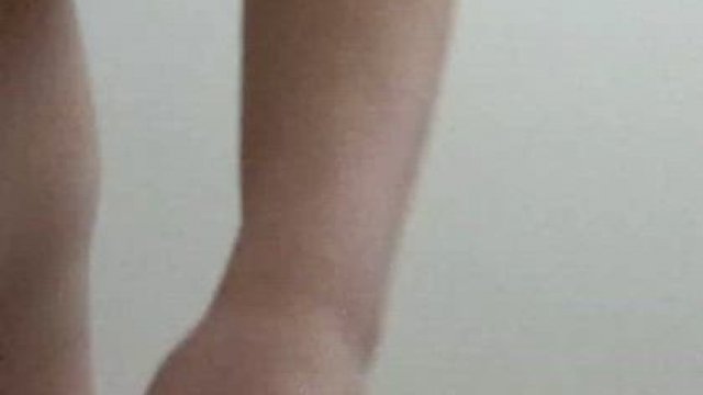 I like how these stockings accentuate my lil butt hehe