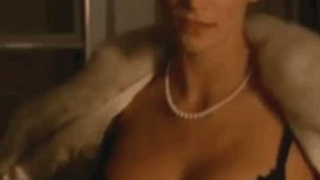 Natasha henstridge in widow in the hill