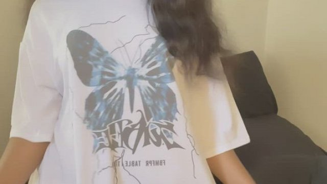 do you like what’s underneath my big t?