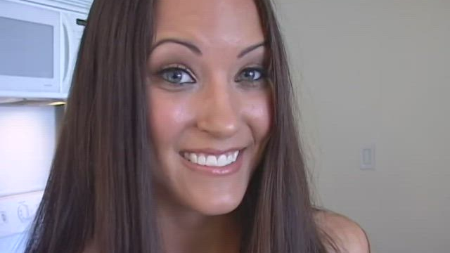 Jamie Huxley - Housewife 1 on 1