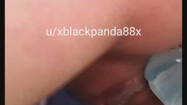 mOmmy's grip is taking control so no pulling out