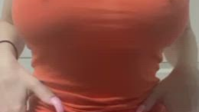 5’1, hourglass frame & some natural DDDs