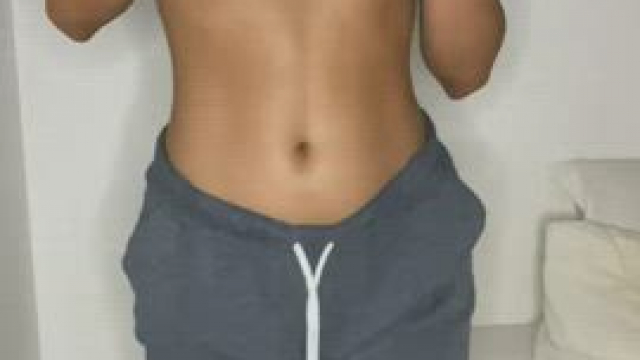 Hope there are older men who into busty girls like me