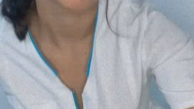 For a young whore love me, i need a old D in my life