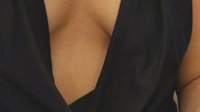 Got caught flashing in a crowded club [GIF]