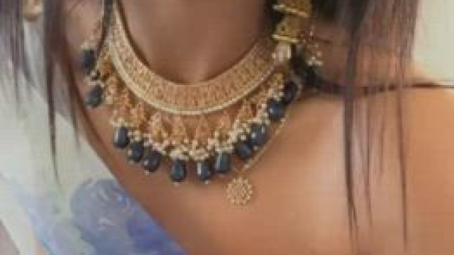 You should pull my dupatta off and give my tight little pussy the drilling it de