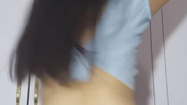 If You Are Lonely infront of Your Computer, Let me Be your Companionship