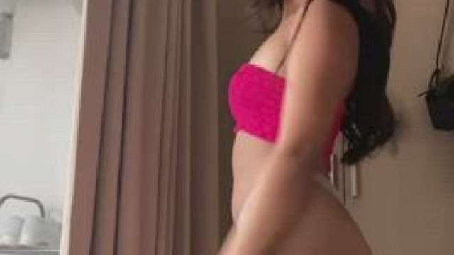 It might not be much be it jiggles a little bit