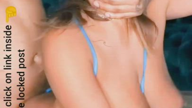 Shake wt ur mama gave you