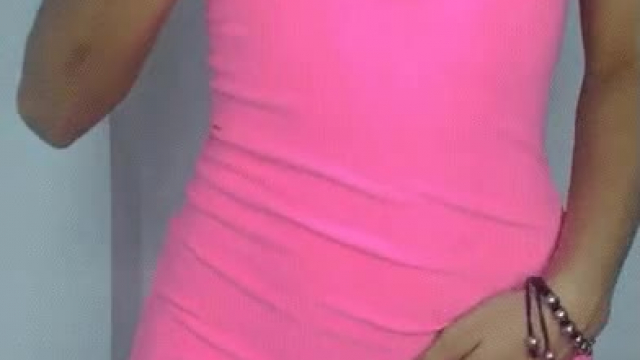 Would you fuck the holes of such a non-standard girl :)