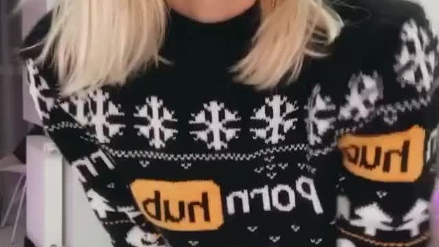 [OC] Slight titty drop