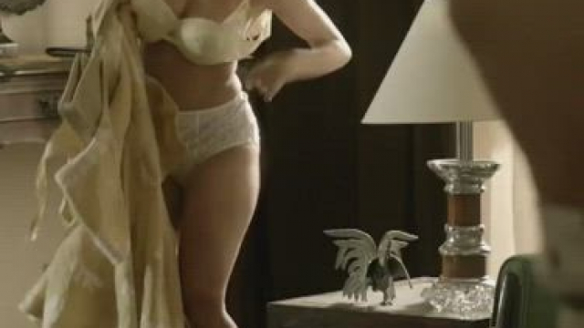 Lorena Comparato - Perfect body in 'Boca de Ouro'