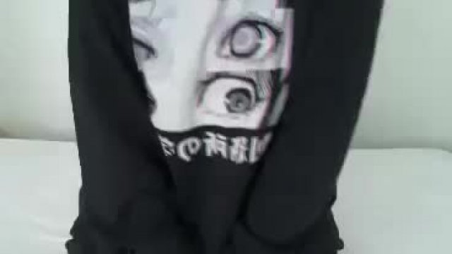 A peek under my sweatshirt