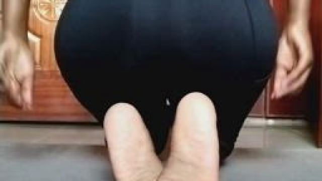 Be honest, does my ass turn you on?