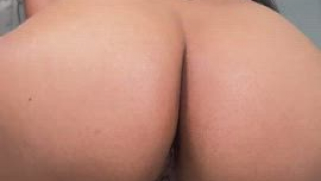 Squatting on your dick love this