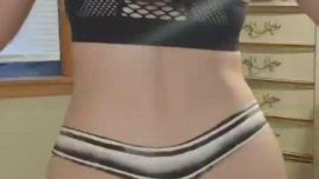 It's my cake day! Let's peel my panties and feed you some cake already!