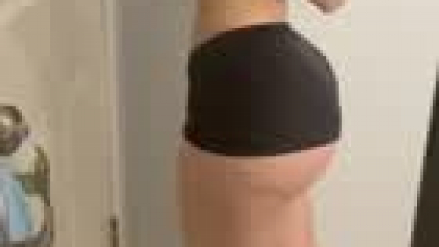 This ass looks real heavy