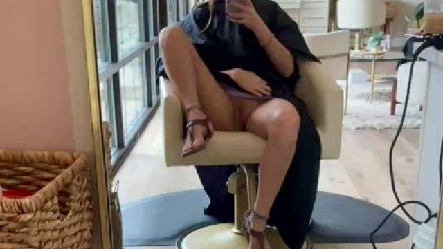 Flashing in the busy hair salon