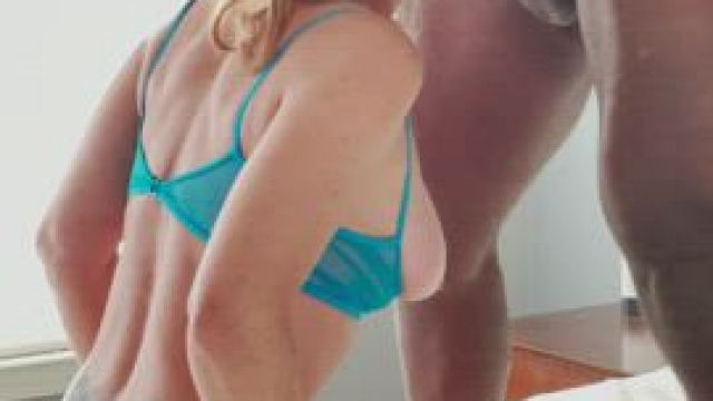 Mouth fuck for hot wife