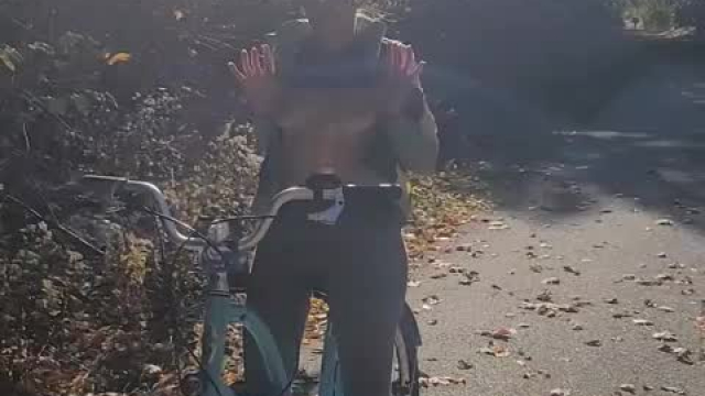 Oops, someone else got an eyeful.