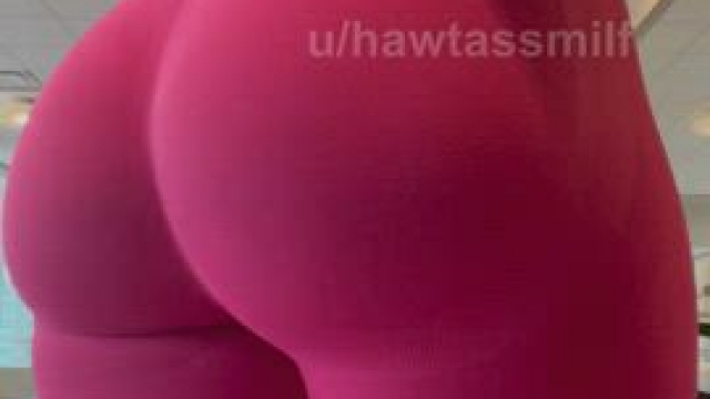 Im curious, would you notice my 41 yr old mombod in the gym?