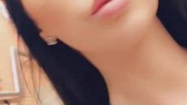 My top was a bit too see through to go braless and I ended up flaunting my nippl