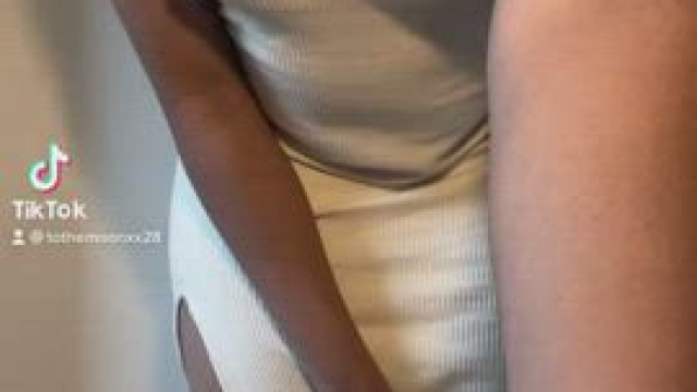 Can I hear a little commotion for the dress?