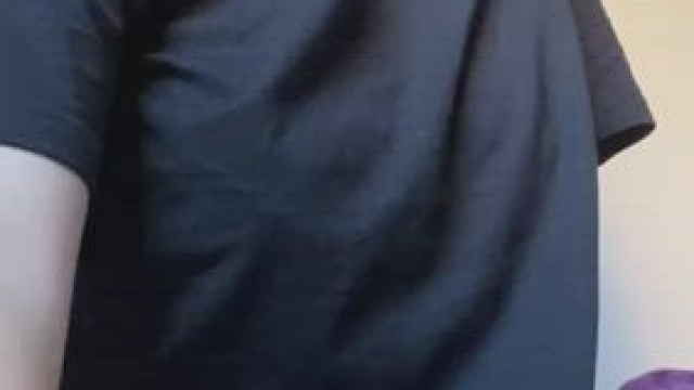 I used to be the most unpopular girl on my class, now look how I [drop]