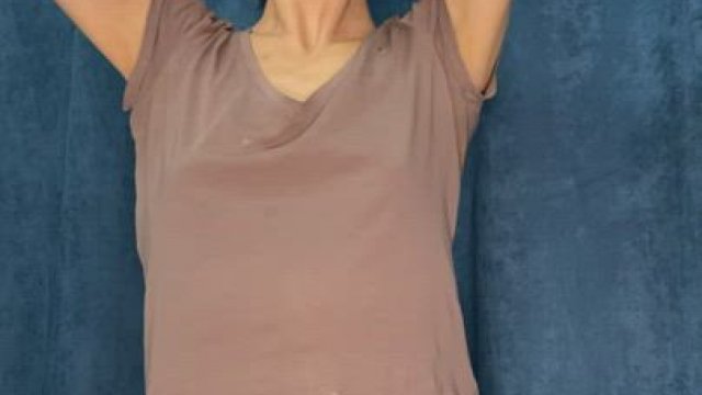 I hope at least 5 people here like small tits drop 