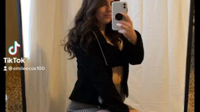 She a little freak on cam