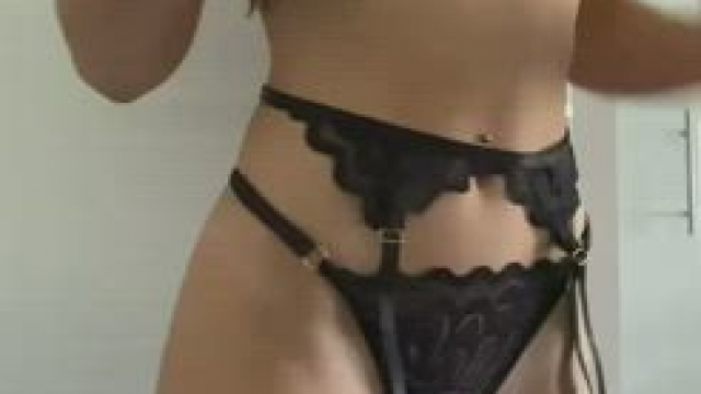 tomorrow a lucky redditor will have his first sexual experience with me.... i am