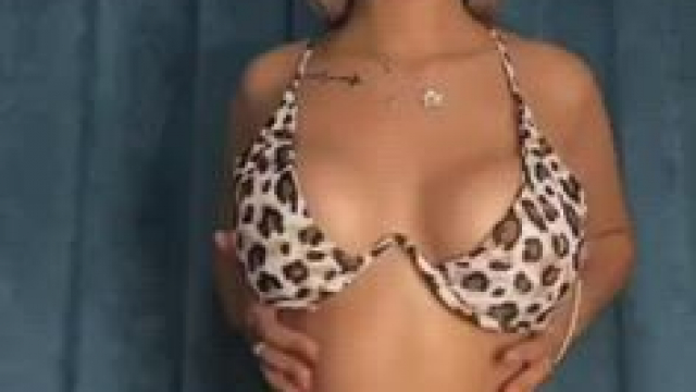 My delicious buns want your face