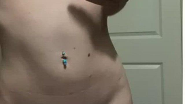 I love getting oiled up but I can't reach my back. Will you help me?