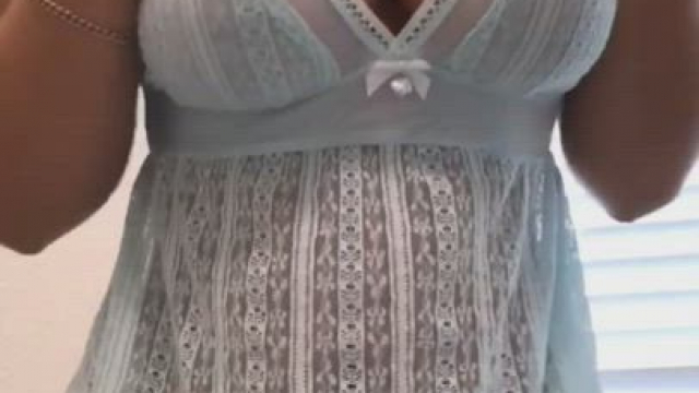 Hot big natural tits