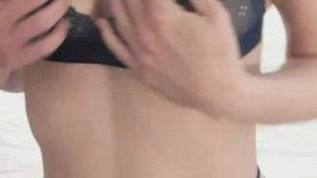 Skinny girls can bounce too