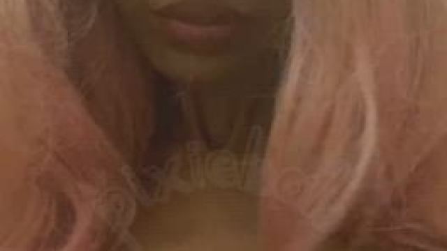 I love sexting in the shower