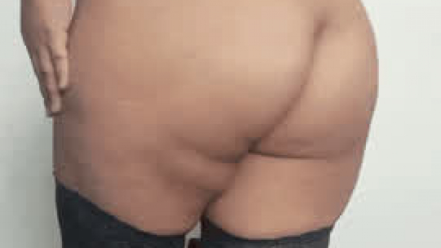 come over and stretch my holes