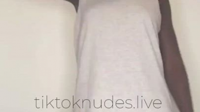 Beautiful ebony spreading ass