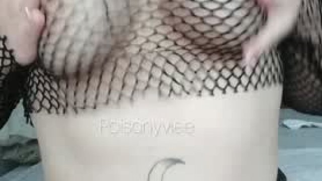 They are not the biggest tits, but is the perfect size to stroke your cock