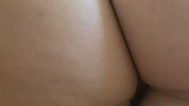 I'm so bored, who can talk to me?