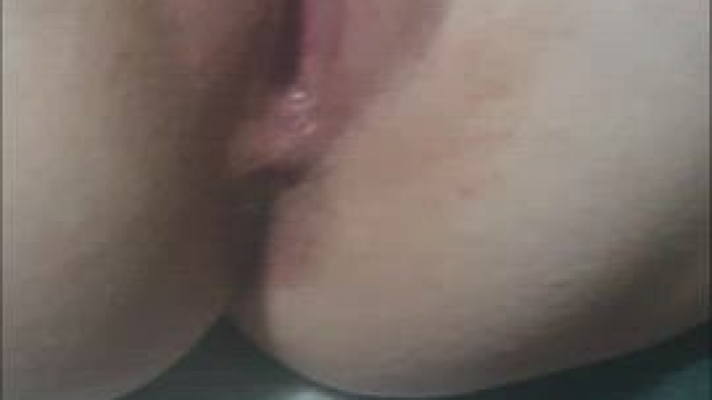 The more fingers the wetter I get